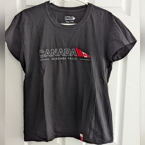Ladies Canada Niagara Falls T-Shirt- Size XXL w/Maple Leaf Accent